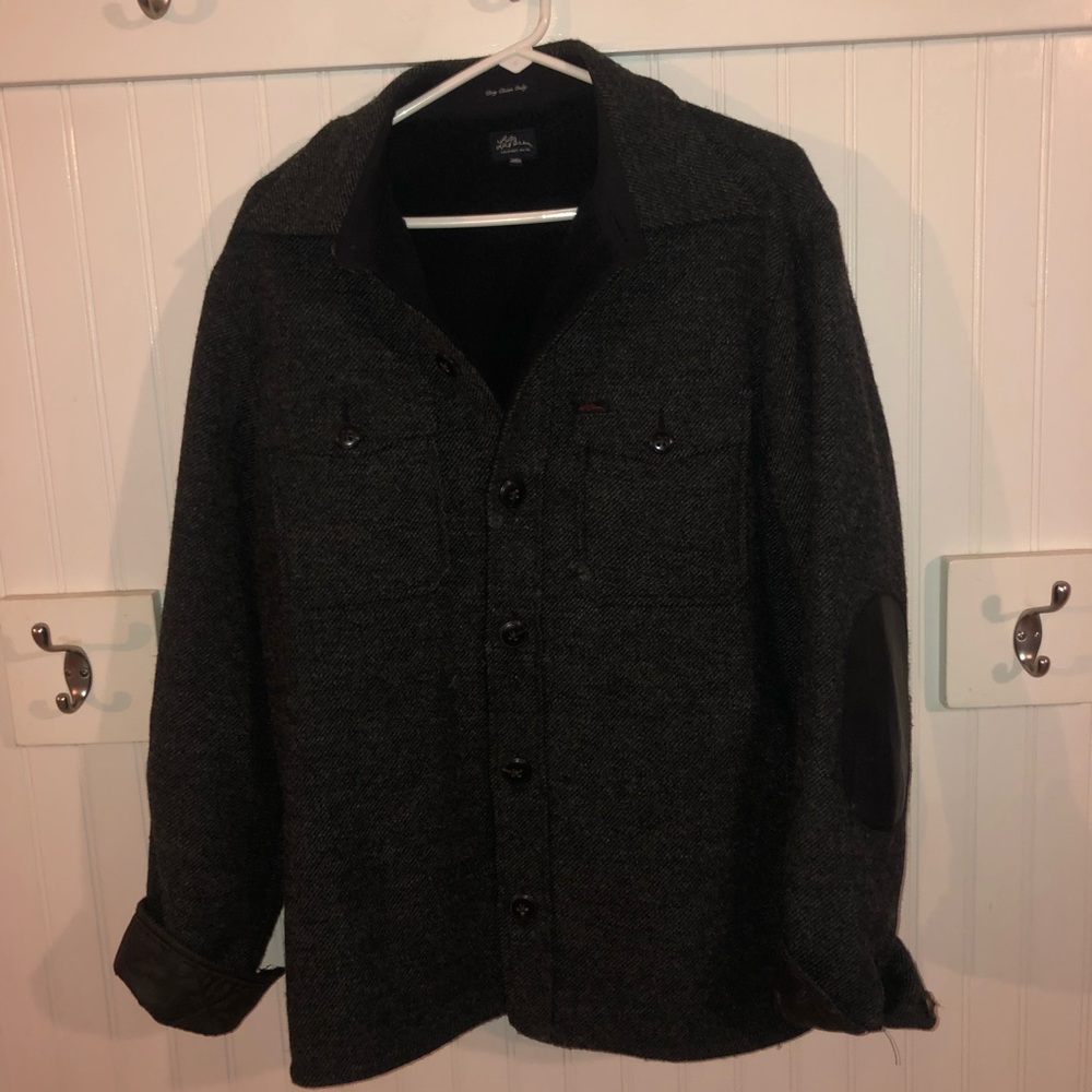 LLBEAN SIGNATURE CHARCOAL HEATHER WOOL COAT SIZE MEDIUM.